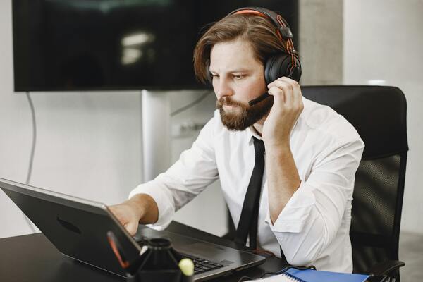Best AI Tools to Reduce Customer Support Tickets (Automation Guide)