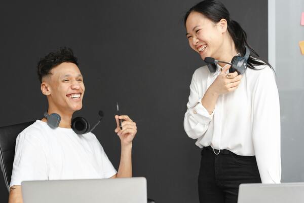 Best Email Ticketing Systems for B2B Customer Support Automation