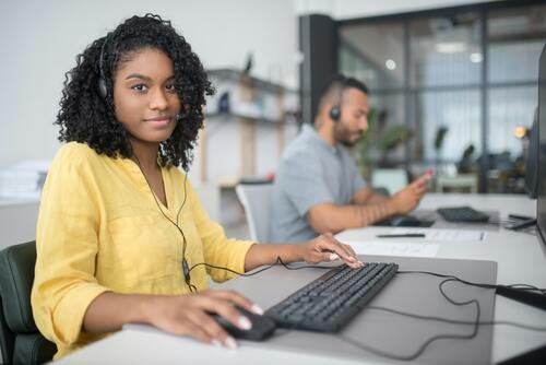 AI FAQ Automation Tools and How They Improve Support