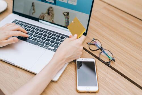How to Automate Customer Support Without Coding (Beginner Guide 2026)